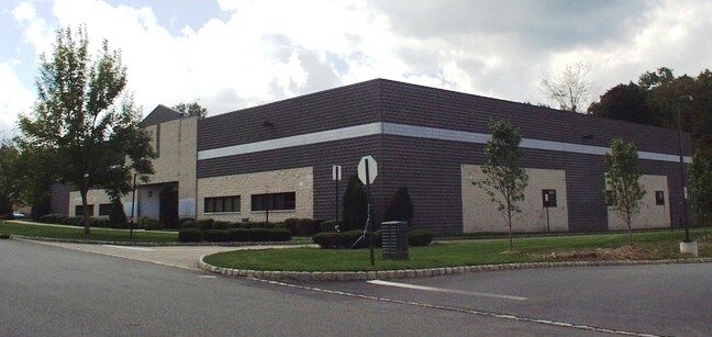 Primary Photo Of 2 Aspen Dr, Randolph Warehouse For Lease