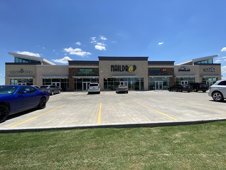 Primary Photo Of 4111 Southwest Pky, Wichita Falls General Retail For Lease