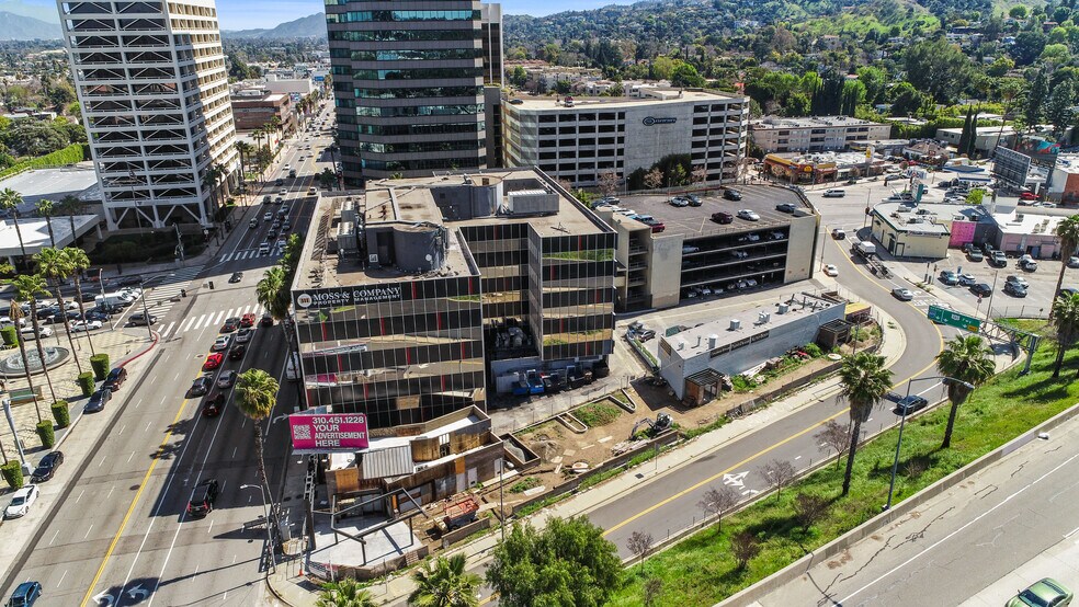 More Photos Of , Sherman Oaks General Retail For Sale