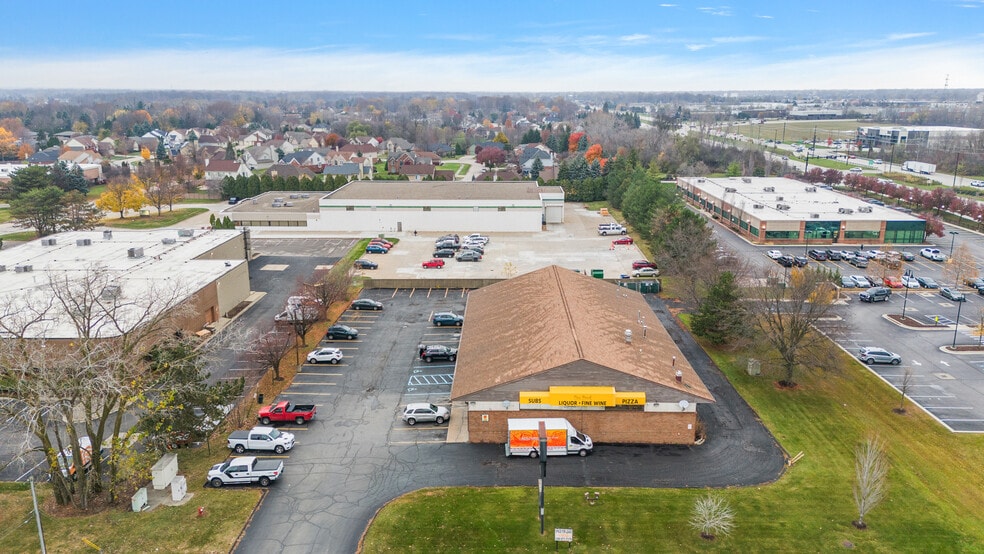 More Photos Of 5625-5655 18 Mile Rd, Sterling Heights Storefront For Sale
