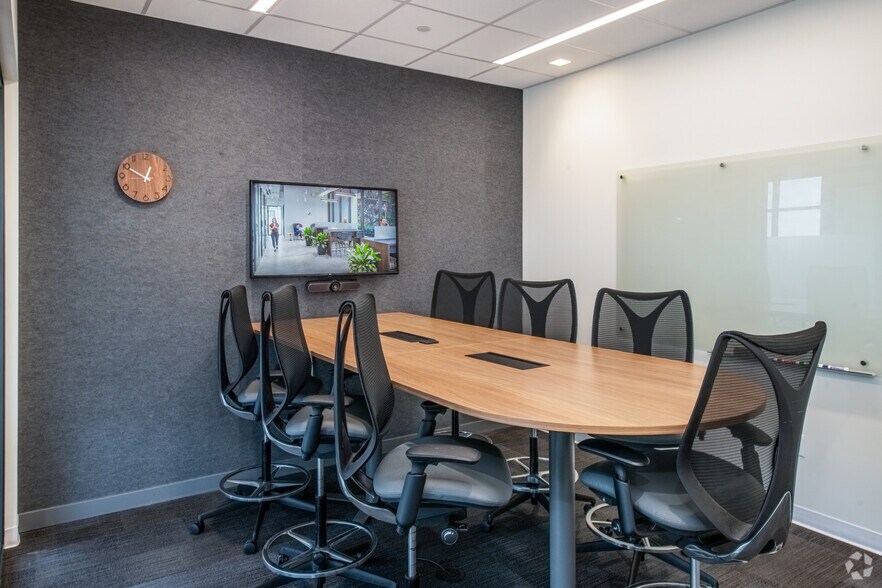 More Photos Of 525 Junction Rd, Madison Office For Lease