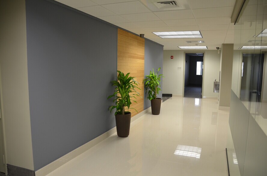 More Photos Of 3200 N University Dr, Coral Springs Office For Lease