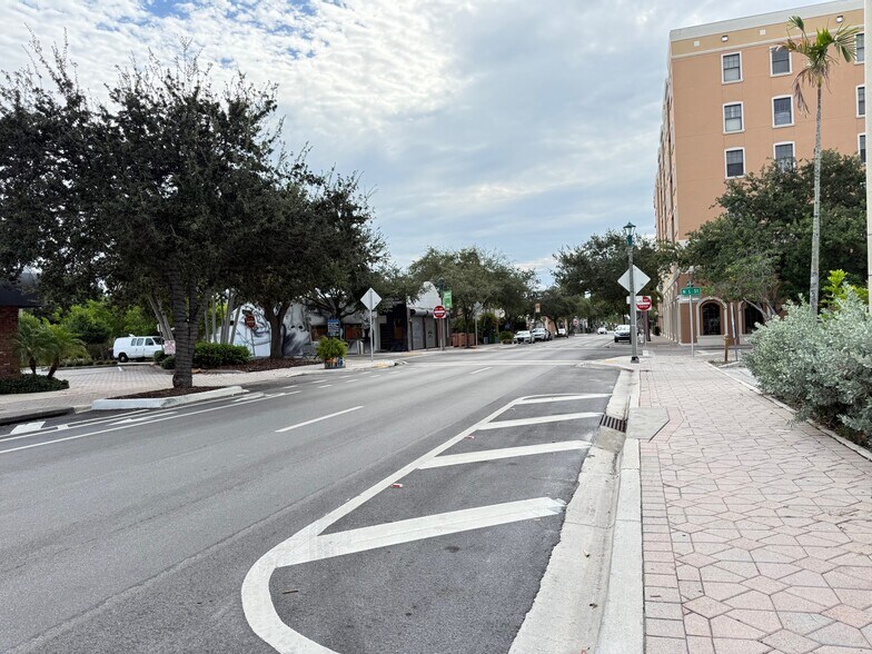 More Photos Of 601-605 Lucerne Ave, Lake Worth Land For Sale