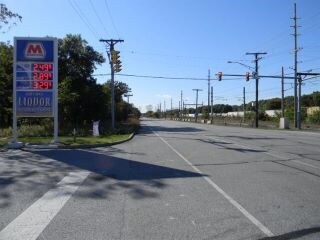 More Photos Of 5865 US Highway 12, Ogden Dunes Convenience Store For Sale