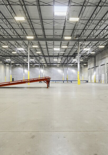 More Photos Of 18898 98 Ave, Surrey Industrial For Lease