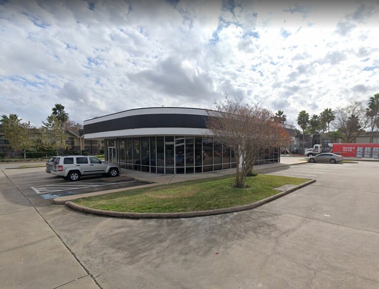 More Photos Of 1100 Wilcrest Dr, Houston Unknown For Lease