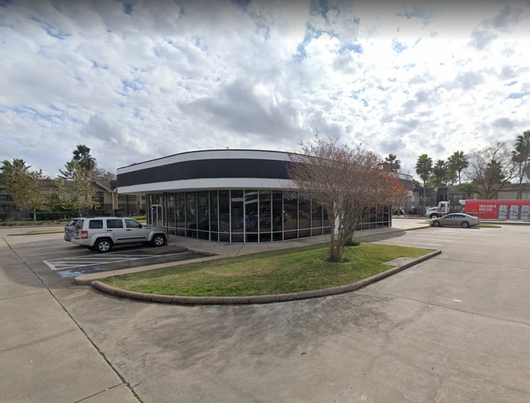 More Photos Of 1100 Wilcrest Dr, Houston Unknown For Lease