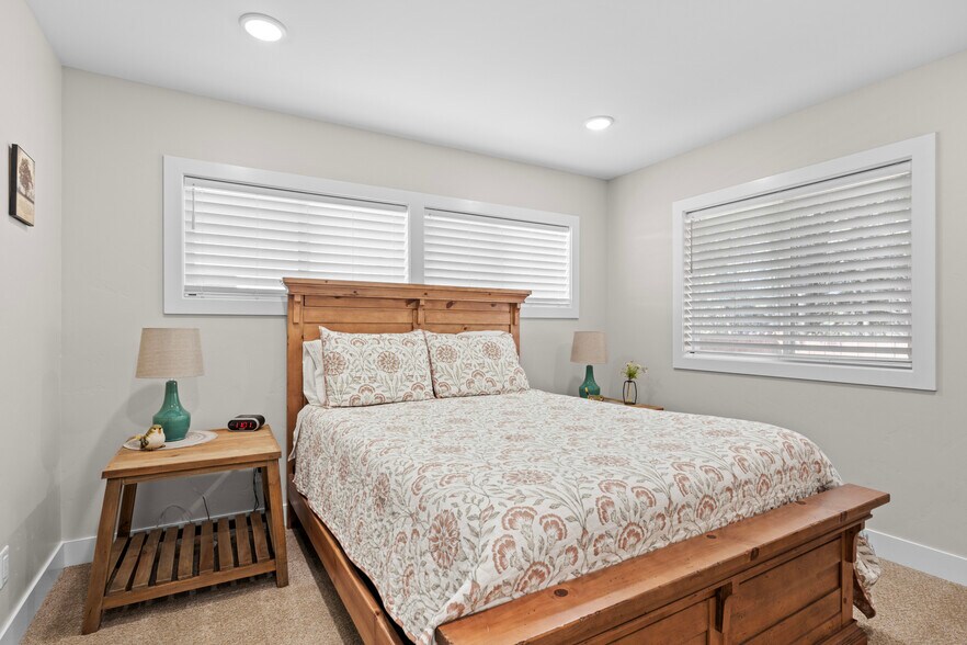 More Photos Of 207 Main St, Rexburg Office For Sale