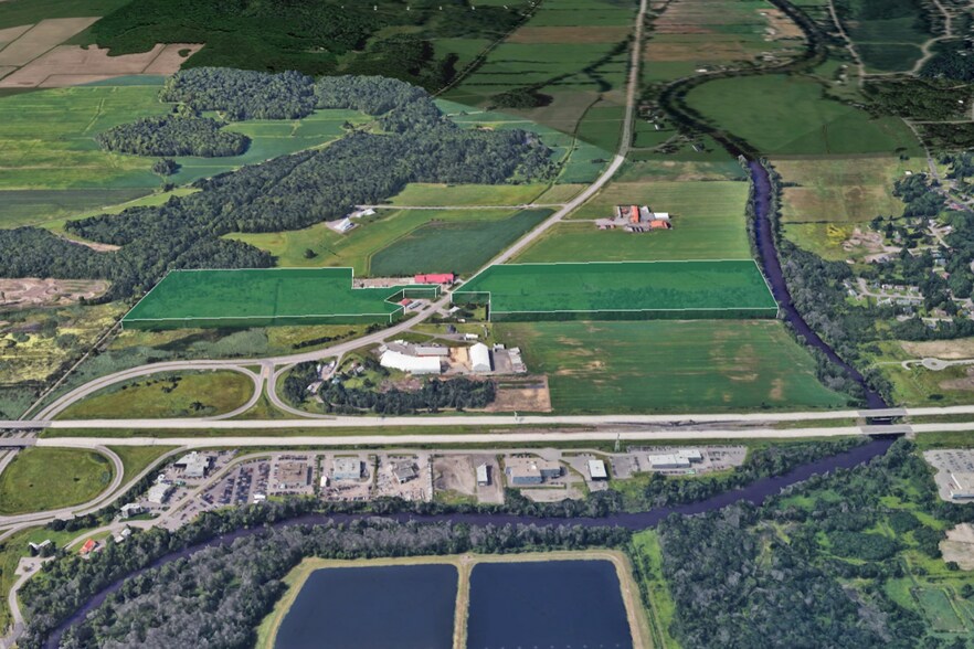 More Photos Of Rte Sir Wilfrid Laurier, Mirabel Land For Sale