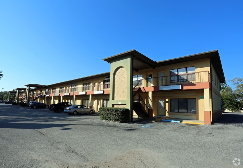 More Photos Of 13542 N Florida Ave, Tampa Office For Lease