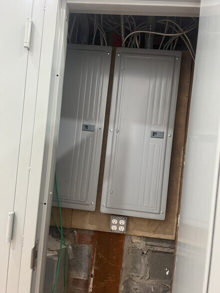 More Photos Of 2261-2269 Bragg St, Brooklyn Schools For Sale