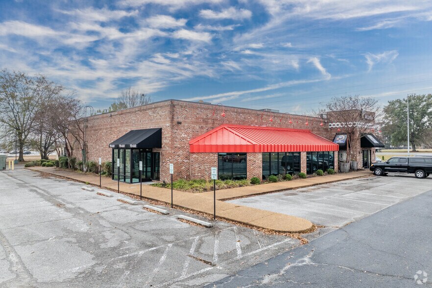 More Photos Of 2148 Beltline Rd SW, Decatur Restaurant For Sale