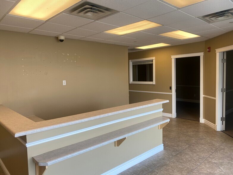 More Photos Of 692-718 W Confluence Ave, Murray Light Manufacturing For Sale