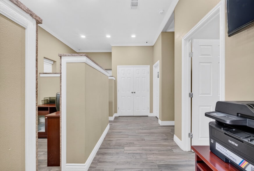 More Photos Of 411 Wein, Odessa Industrial For Sale