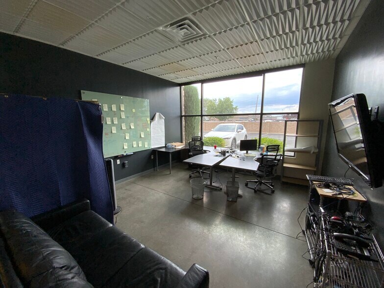 More Photos Of 686 E 110 S, American Fork Office For Sale