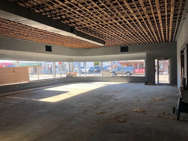 More Photos Of 8925 Main St, Needville Restaurant For Lease