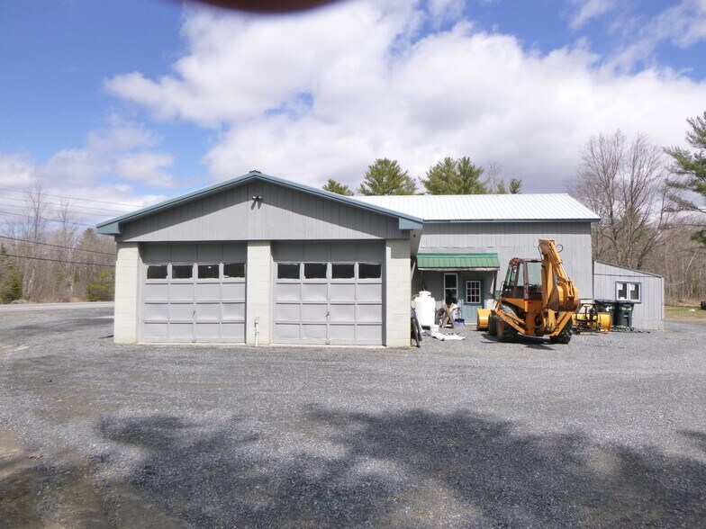 More Photos Of 483-489 Togus Rd, Chelsea Auto Repair For Sale