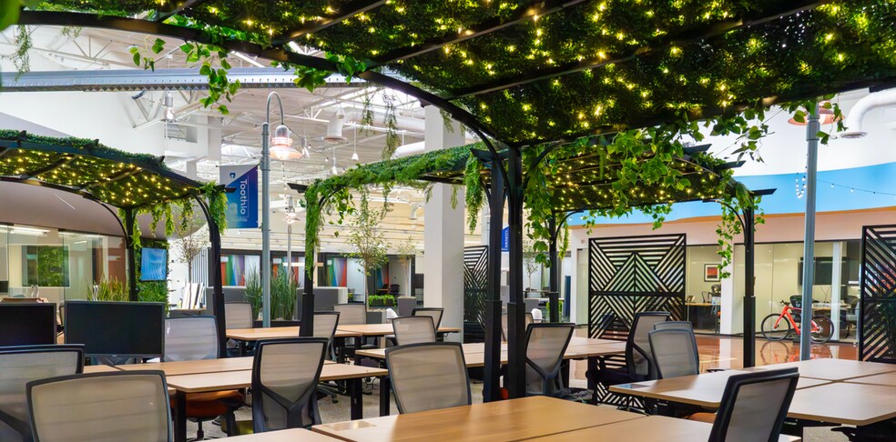 More Photos Of 1305 W Auto Dr, Tempe Coworking Space