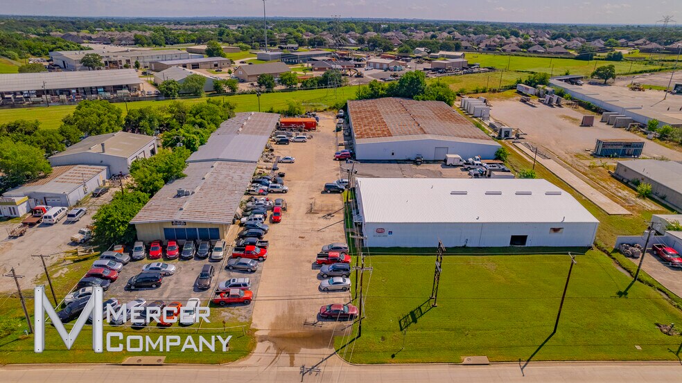 Primary Photo Of 1115-1117 E Kennedale Pky, Kennedale Industrial For Sale