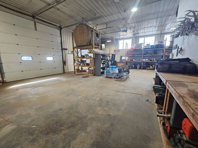 More Photos Of 412 S Pine St, Lennox Industrial For Sale