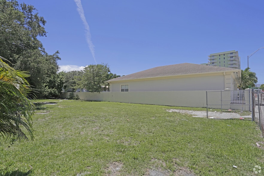 More Photos Of 329 NW 12th Ave, Miami Land For Sale