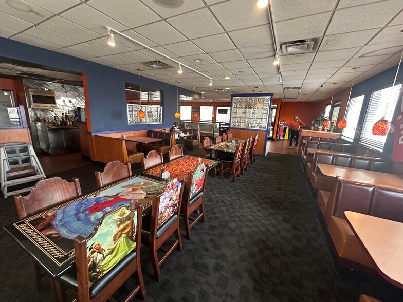 More Photos Of 1610 Richmond St, Mount Vernon Restaurant For Sale