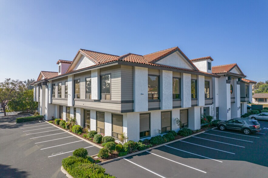 More Photos Of 5575 Lake Park Way, La Mesa Office For Lease