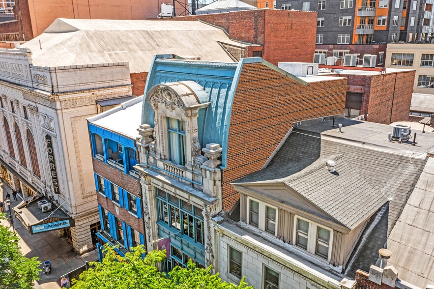 More Photos Of 1118 Walnut St, Philadelphia Storefront Retail Office For Sale