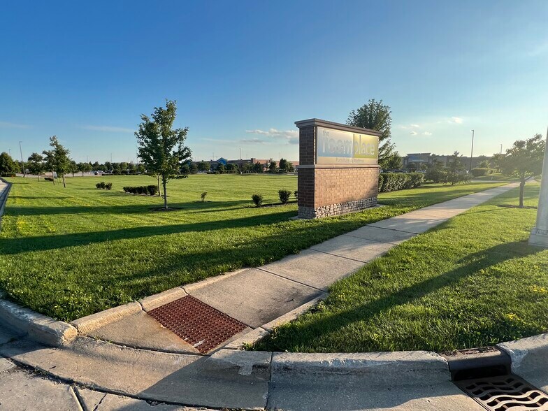 More Photos Of 1400 Randall Rd, Algonquin Land For Sale