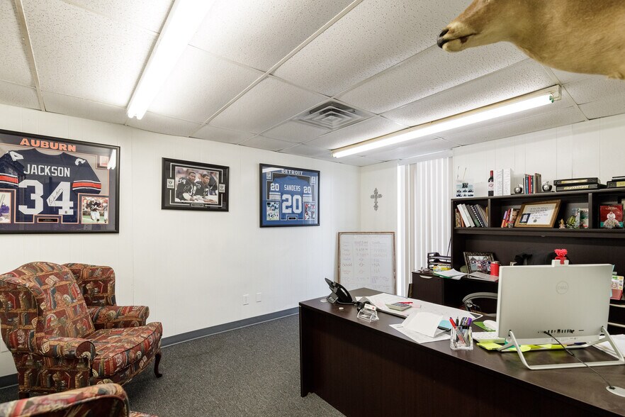 More Photos Of 3701 Apollo Rd, Corpus Christi Warehouse For Sale