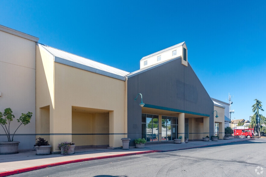 More Photos Of 120-158 Ranch Dr, Milpitas Freestanding For Sale