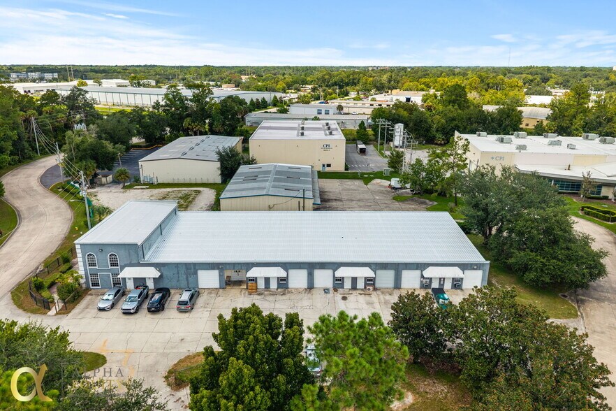 More Photos Of 5497 Benchmark Ln, Sanford Warehouse For Lease