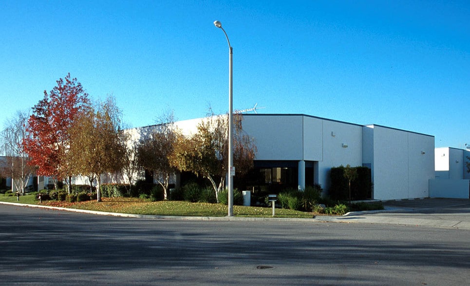 More Photos Of 11975 Discovery Ct, Moorpark Warehouse For Sale