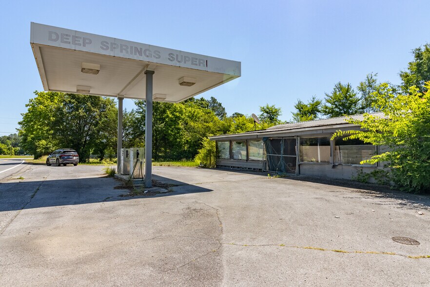 More Photos Of 1640 Beaverdale Rd NE, Dalton General Retail For Sale