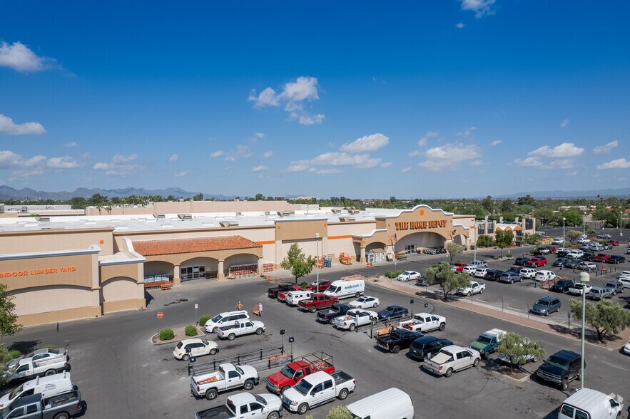 More Photos Of 3413-3761 E Broadway Blvd, Tucson Unknown For Lease