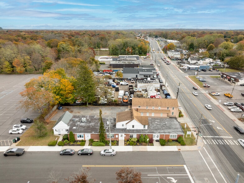 More Photos Of 2539 Middle Country Rd, Centereach Office For Sale