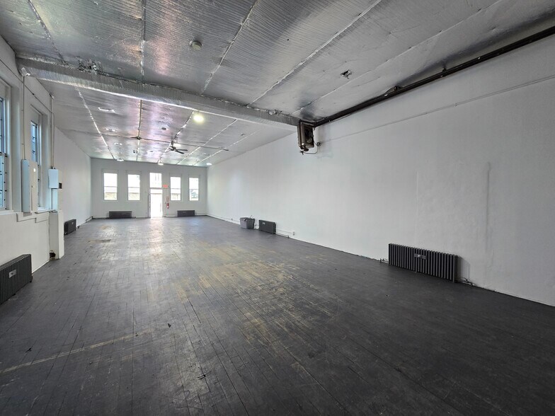 More Photos Of 408 54th St, West New York Industrial For Lease