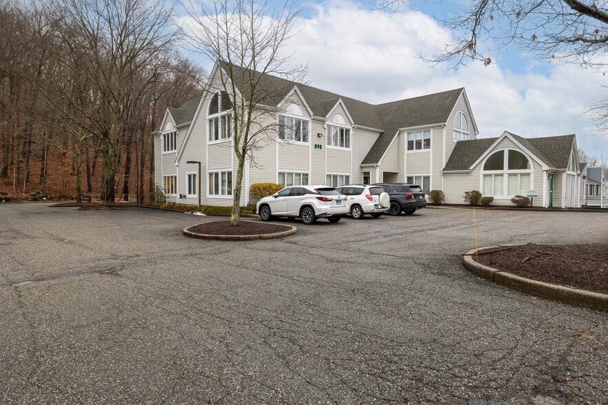 More Photos Of 898 Ethan Allen Hwy, Ridgefield Medical For Sale