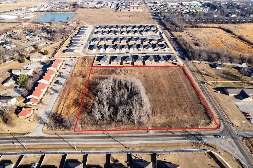 More Photos Of 5.09 Acres Hwy 16 & E Kenwood St, Siloam Springs Land For Sale