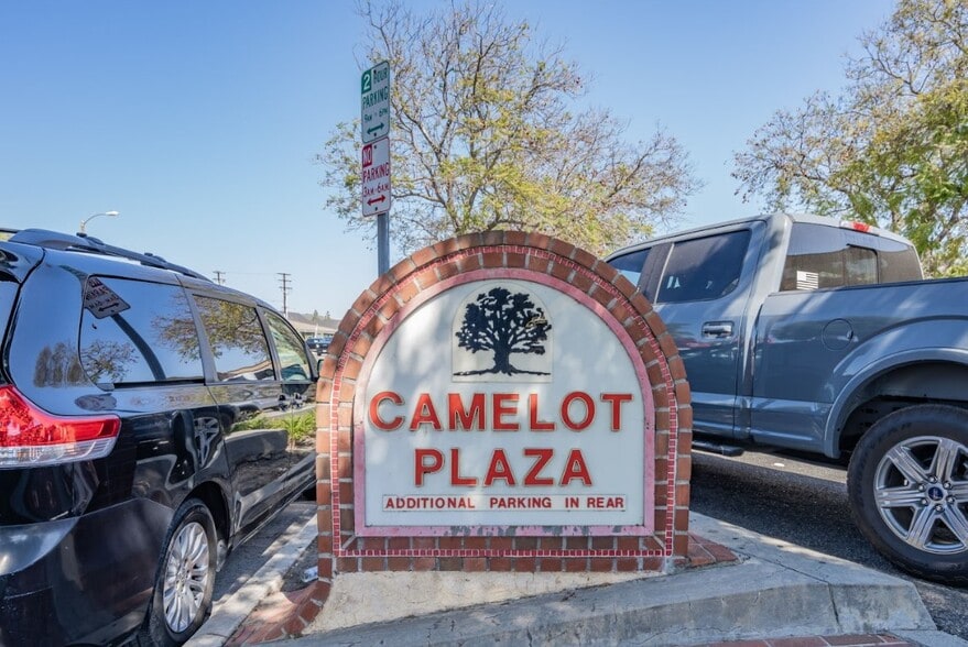 More Photos Of 2410 E Thousand Oaks Blvd, Thousand Oaks Freestanding For Sale