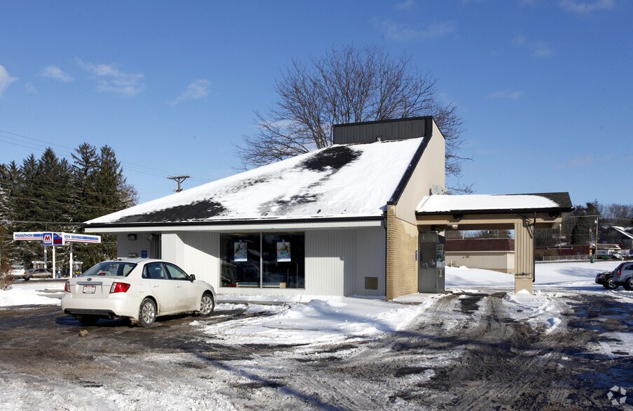 More Photos Of 46635 Y And O Rd, East Liverpool Bank For Sale