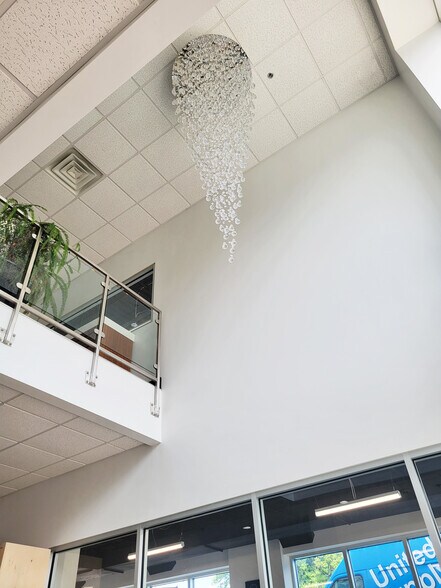 More Photos Of 1641 E Marlton Pike, Cherry Hill Showroom For Lease