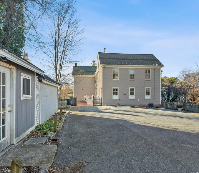 More Photos Of 3447 Buckeystown Pike, Buckeystown Office For Lease