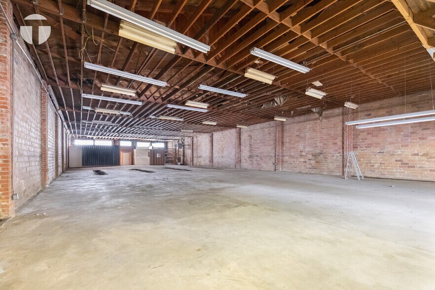 More Photos Of 1721 Del Paso Blvd, Sacramento Storefront Retail Office For Lease