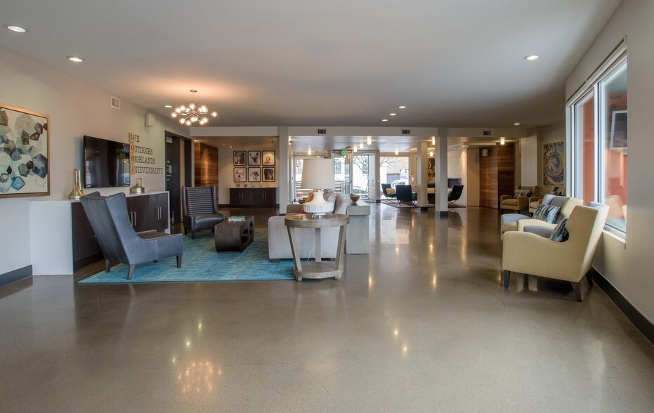 More Photos Of 2424-2434 W Caithness Pl, Denver Apartments For Lease