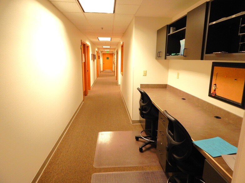 More Photos Of 277 Medical Loop, Roseburg Medical For Lease