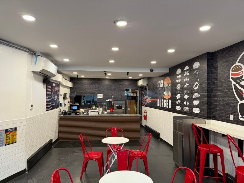 More Photos Of 231 First Ave, New York Storefront Retail Residential For Lease