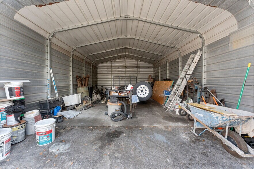 More Photos Of 1814 S Parsons Ave, Seffner Auto Dealership For Sale