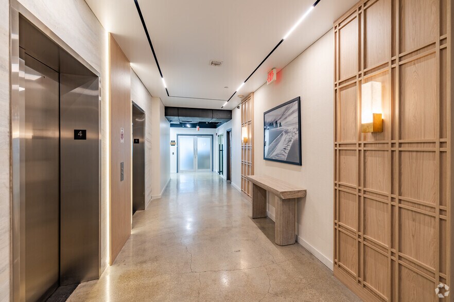 More Photos Of 1680 Meridian Ave, Miami Beach Office For Lease