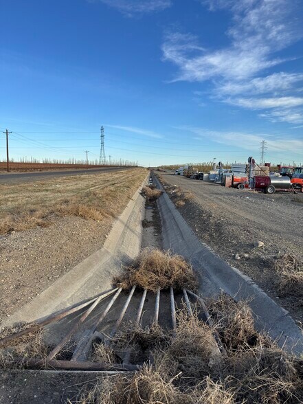 More Photos Of SWC Road 27 SW & Road P SW Rd @ Road P SW, Mattawa Land For Sale